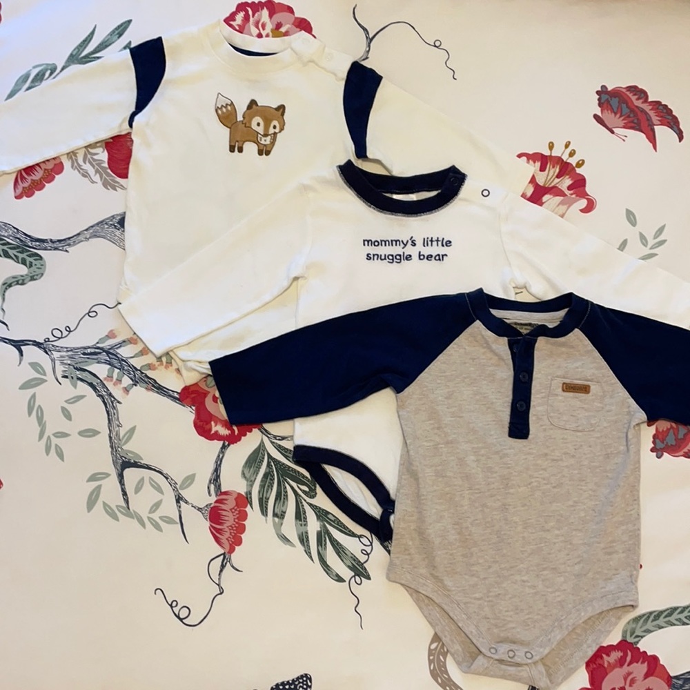 Gymboree 6-12 Mo Long sleeve Onesies
